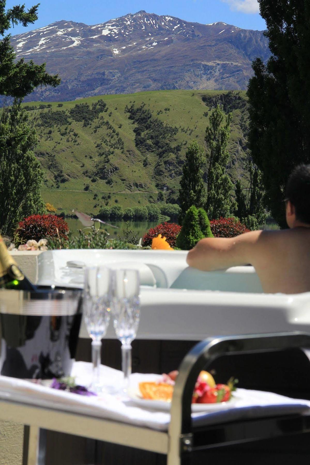The Shan'S Lodge Κουίνσταουν Εξωτερικό φωτογραφία
